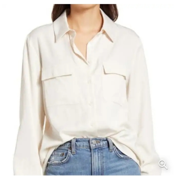 Reformation long-sleeved button down top size S - Picture 2 of 7